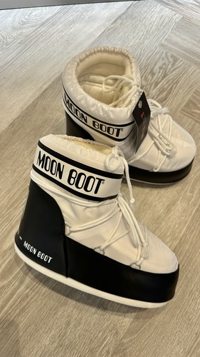 Moon boot white black icon - white/black, low