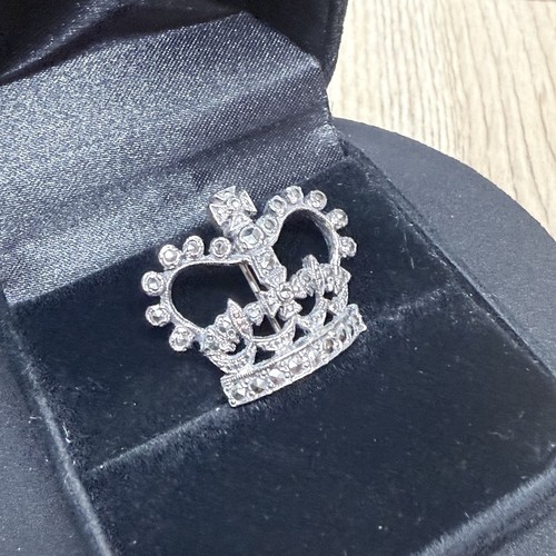 Vintage crown brooch silver - vintage,