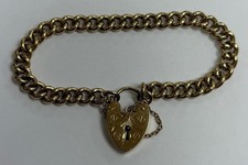 9ct Gold Curb Bracelet Heart