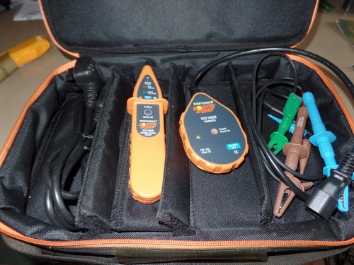 Socket and see fuse - and,