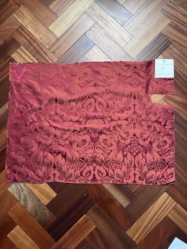 Baker 100 silk damask - &,
