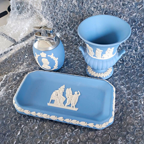 Wedgwood blue white - wedgwood,