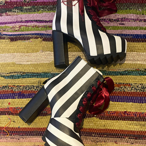 Lost vegas women platform - lost, women's