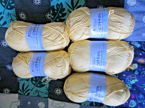 100 balls patons - g,