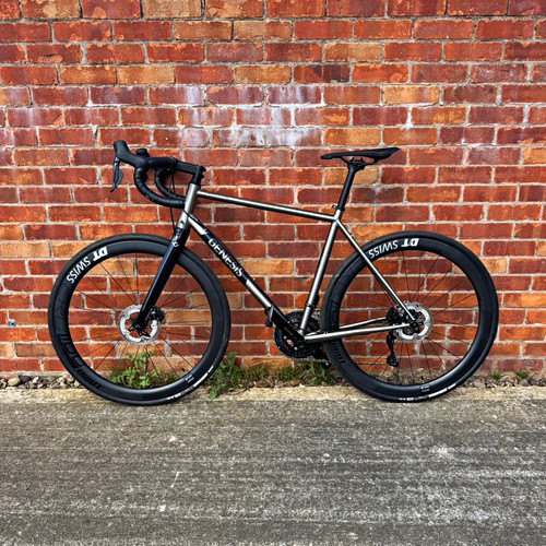 Genesis croix fer titanium - croix,