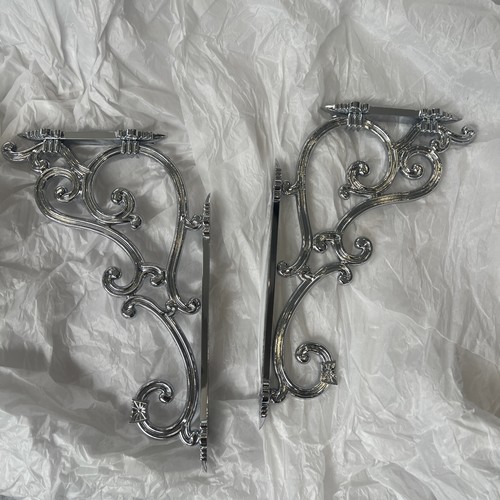 Burlington medium ornate - medium,