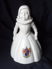 RARE CRESTED CHINA UNLISTED GIRL IN EDWARDIAN/ELIZABETHAN DRESS - RAMSGATE