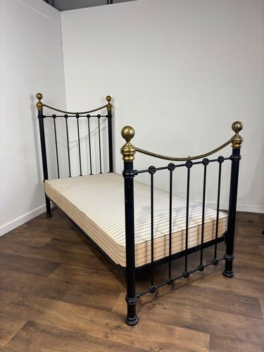 Reproduction victorian style - victorian,