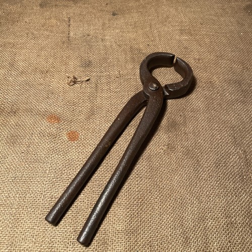 Vintage blacksmiths tongs - blacksmiths, 12"