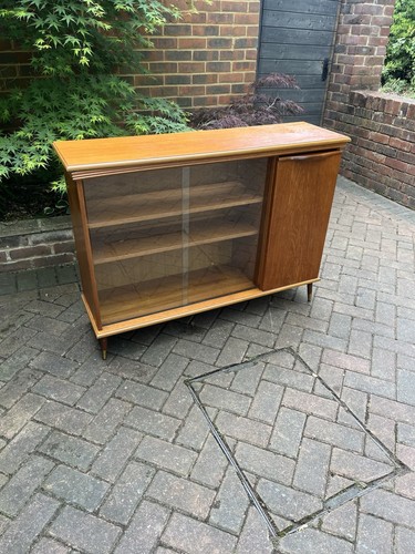 Vintage midcentury cabinet - midcentury-,