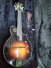 Loar LM700VS Mandolin