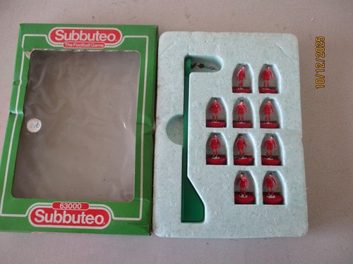 Subbuteo lightweight team 663 - subbuteo,