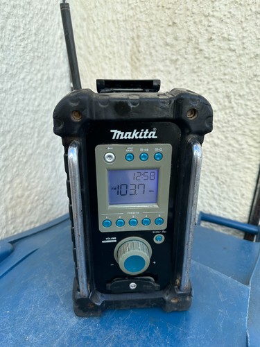 Makita bmr100 18v - bmr100, fm/am
