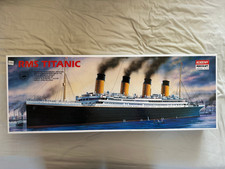RMS Titanic - 1/350 scale -