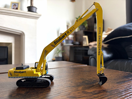Komatsu long reach excavator - long,
