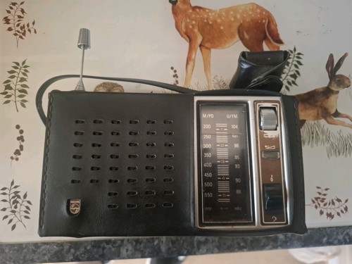 Vintage philips radio case - philips, in