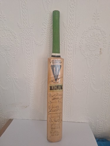 Duncan fearnley magnum - fearnley, signed