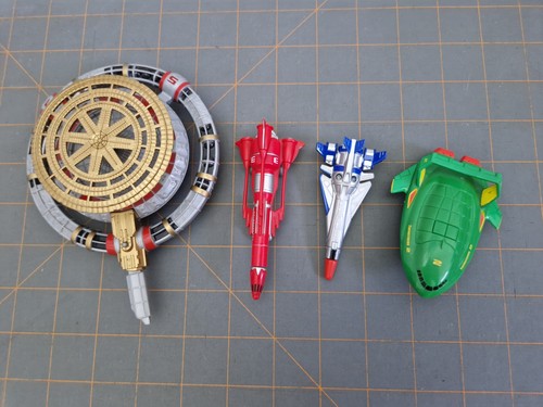 2004 bandai thunderbirds - 4x,