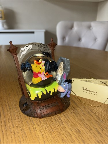 Disney store exclusive - disney,