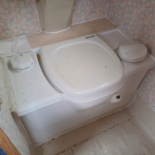 Rhs caravan camper - caravan, electric