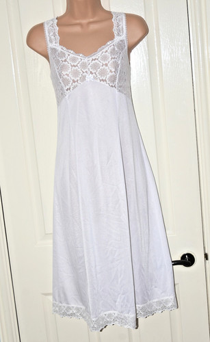 10c silky nylon full - w,