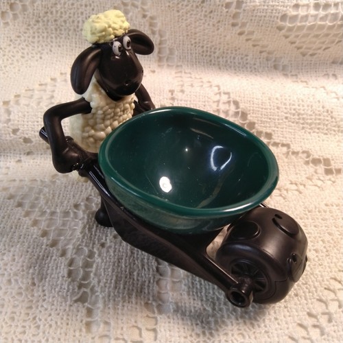 Mcdonalds aardman toy - aardman,