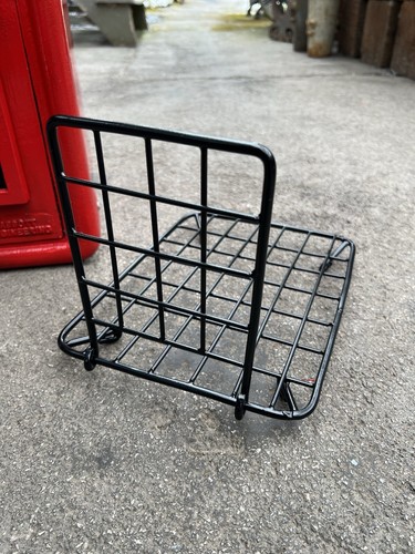 Cage post office - , basket
