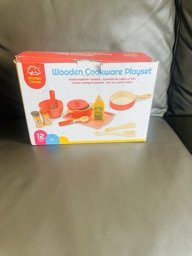 Wooden cookware play set - wooden,