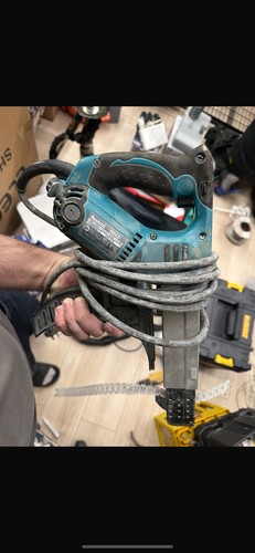 Makita 6843 auto feed - 6843,