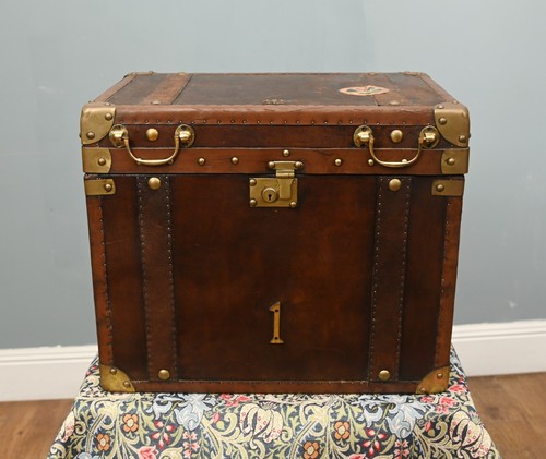 Vintage leather travelling - vintage,