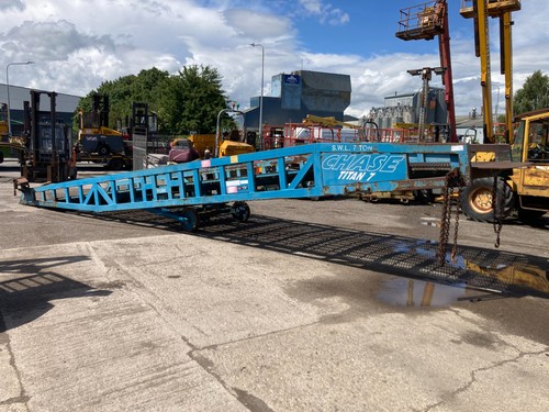 Chase ton loading - loading, ramp