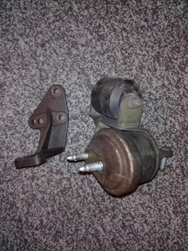 Zetec 0 engine mounting - engine,