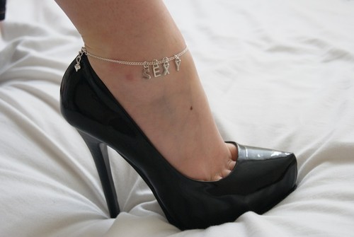 Premium sexy hotwife anklet - 'sexy',