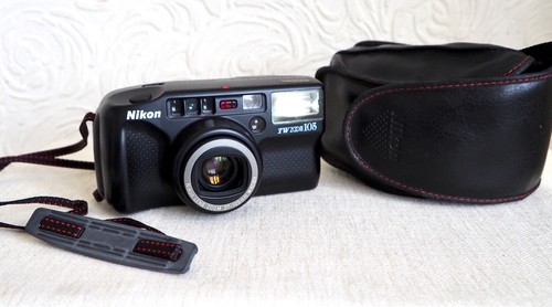 Vintage nikon zoom - vintage, tw