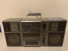 Sanyo M9835L Vintage Portable