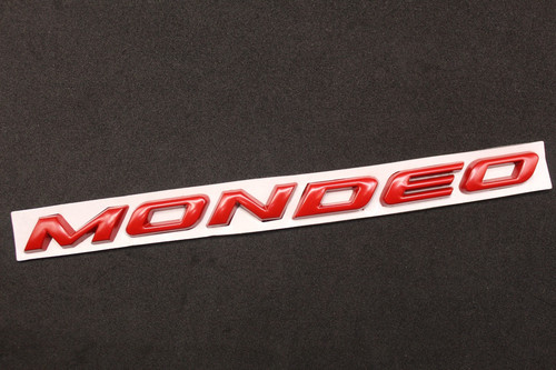 Red mondeo boot - red, tailgate