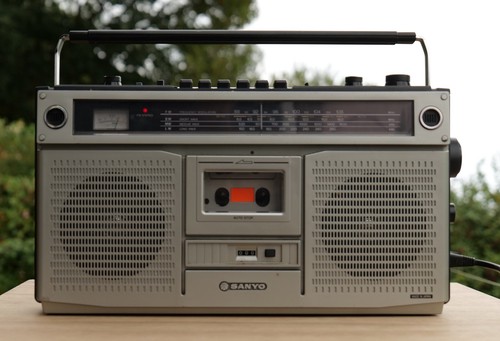 Retro sanyo stereo casset - retro,
