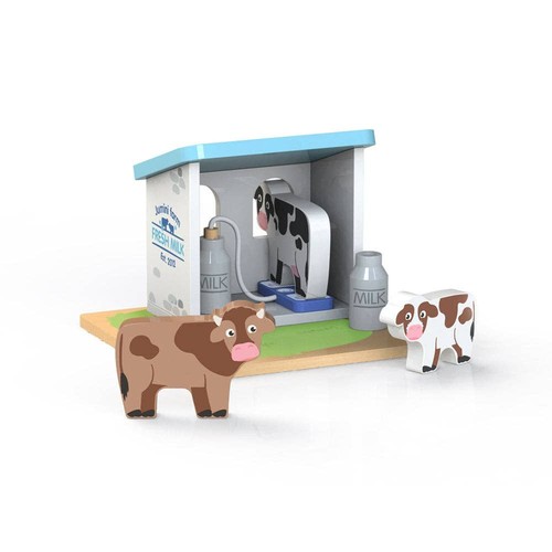 Jumini wooden milking parlour - milking,