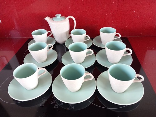 Poole pottery twintone 19 - poole,