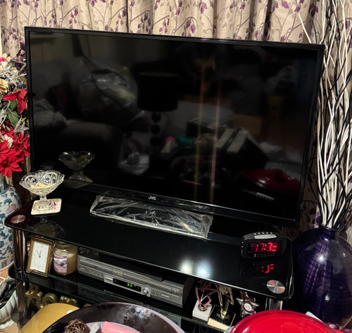 Jvc 1080p tv with - jvc,