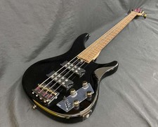 YAMAHA TRBX304 Electric Bass