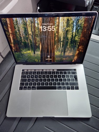 Apple macbook pro inch 2018 - apple, 15-inch