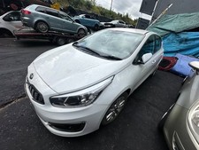  KIA CEED 2015 1.6 DIESEL BREAKING WHEEL NUT FOR SALE 