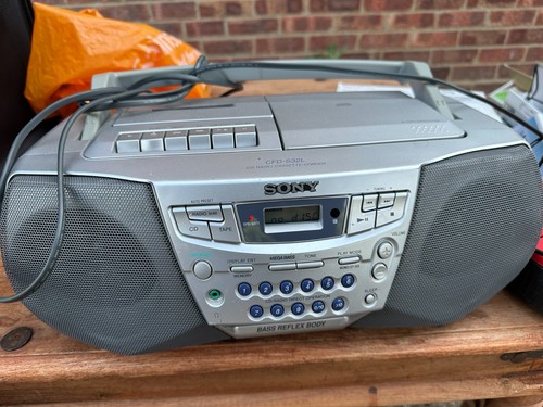 Sony cfd s32l radio - cd,