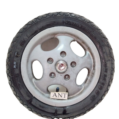 Front wheel rim piaggio - front, vespa