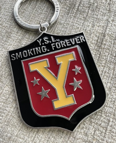 Yves saint laurent ysl - saint, smoking