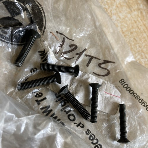 Bmw moto 07119928498 screw - bmw, x6