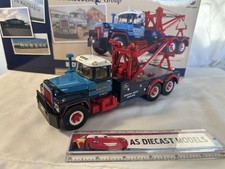 First Gear 19-3726 W H Malcolm