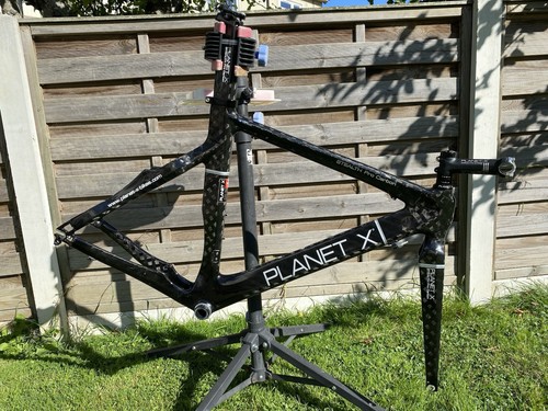 Planet pro carbon - planet,
