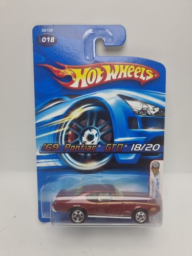 Retro 2005 hotwheels first - 2005,